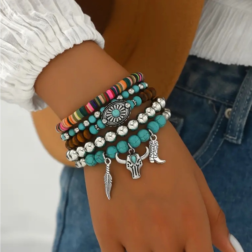 Western Lovely Vibrant Turquoise Stone Beaded Stretch Bracelet Elegant Stackable